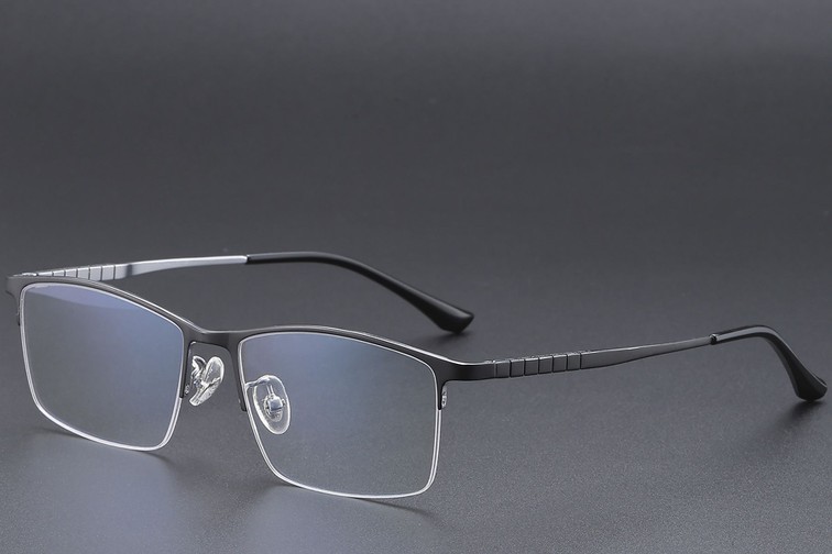 Halbrandlose Brille aus schwarzem Titan #BS1913-0392