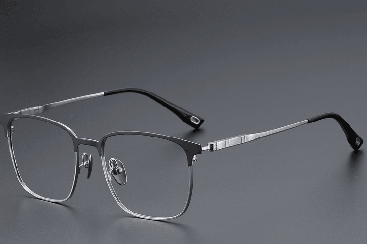 Lunettes rectangulaires en titane argenté #BS1913-0409