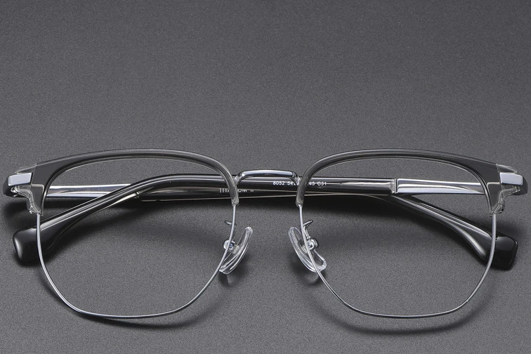 Geometrisch graue Titanbrille #BS1913-0420