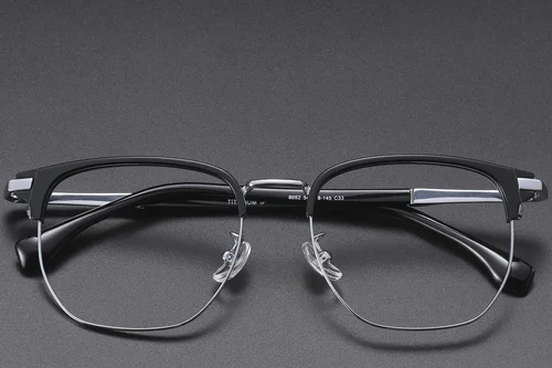 Lunettes géométriques en titane noir #BS1913-0422
