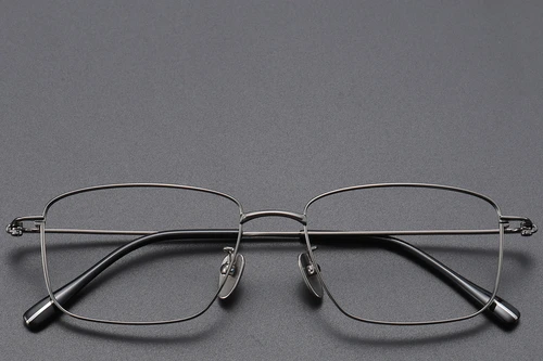 Lunettes rectangulaires en titane gris #BS1913-0427