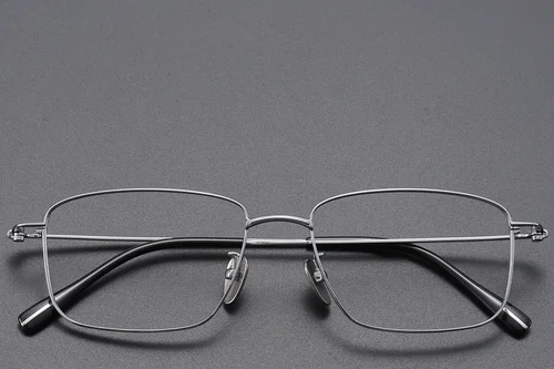 Lunettes rectangulaires en titane argenté #BS1913-0429