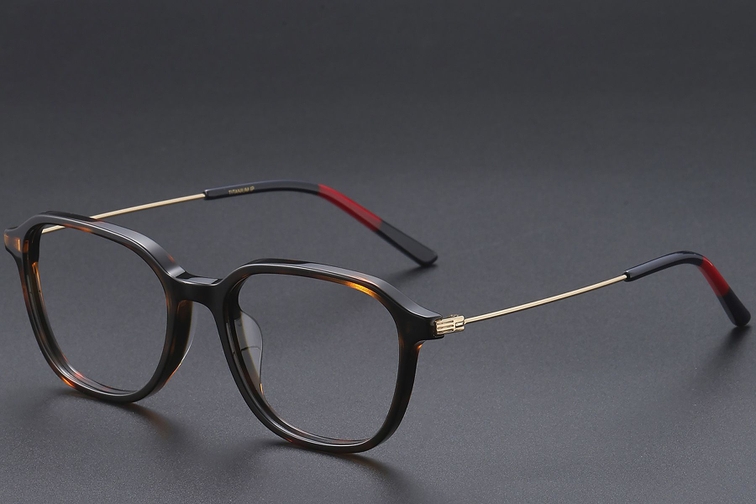 Rectangular Tortoiseshell Titanium Glasses #BS1913-0471