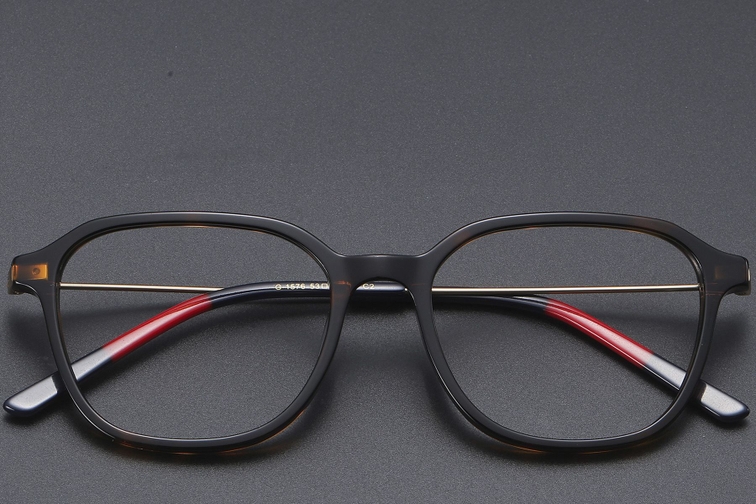 Rectangular Tortoiseshell Titanium Glasses #BS1913-0471