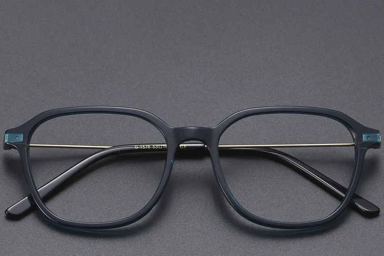 Rechteckige blaue Titanbrille #BS1913-0473