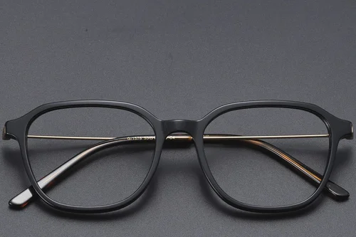 Lunettes rectangulaires en titane noir #BS1913-0474