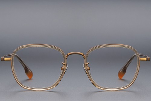 Rechteckige braune Titanbrille #BS1913-0484