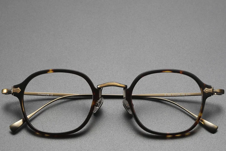Oval Tortoiseshell Titanium Glasses #BS1913-0494
