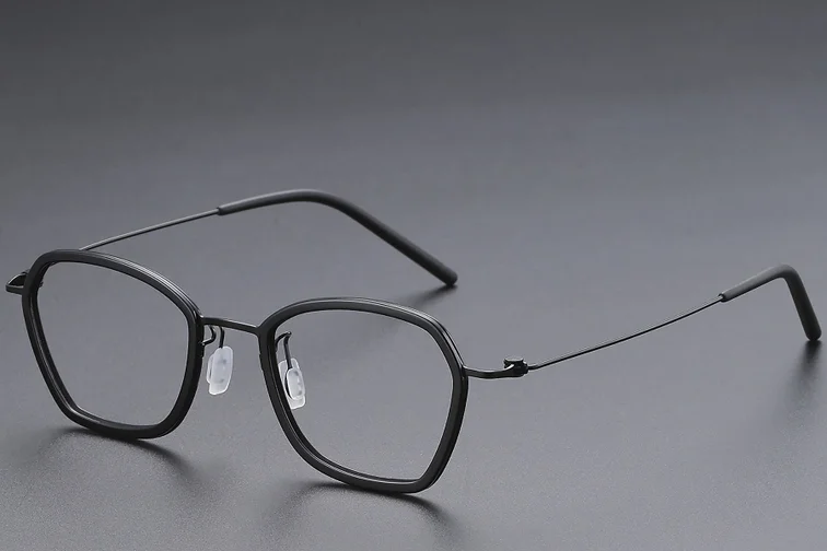 Butterfly Black Titanium Glasses #BS1913-0503