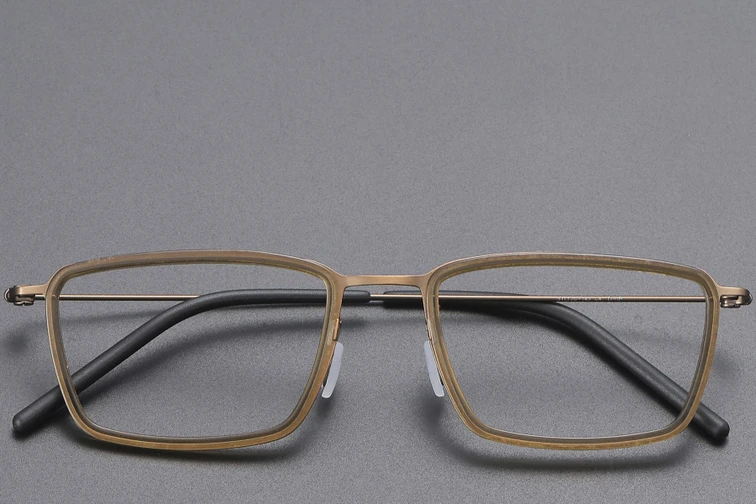 Gafas rectangulares de titanio marrón #BS1913-0514