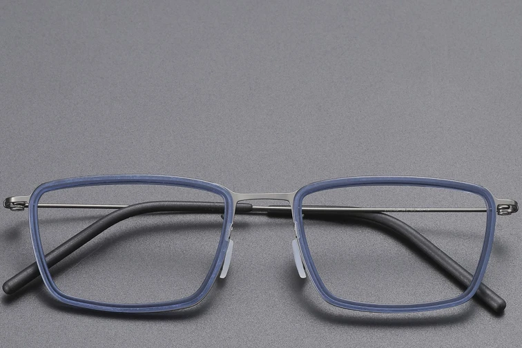 Rechteckige blaue Titanbrille #BS1913-0517