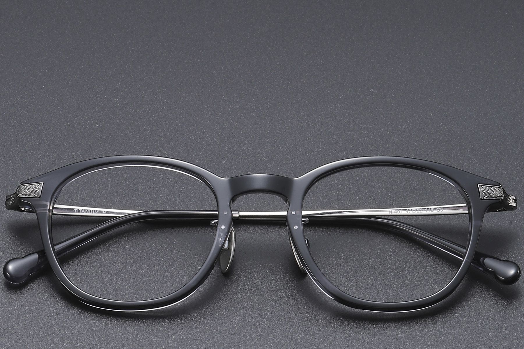 Oval Gray Titanium Glasses #BS1913-0528