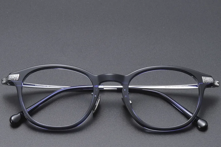 Gafas ovaladas de titanio azul #BS1913-0530