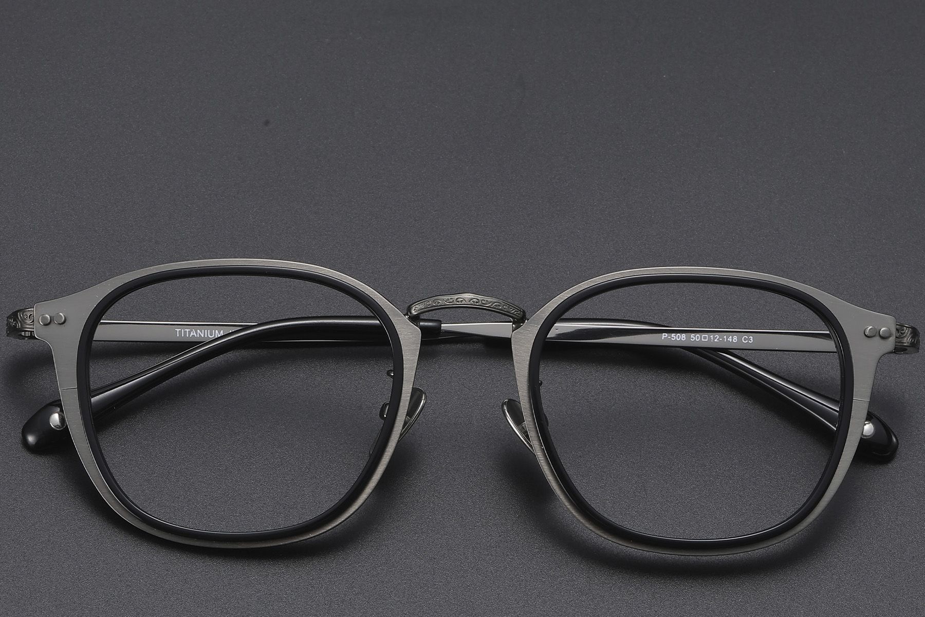 Oval Black Titanium Glasses #BS1913-0536