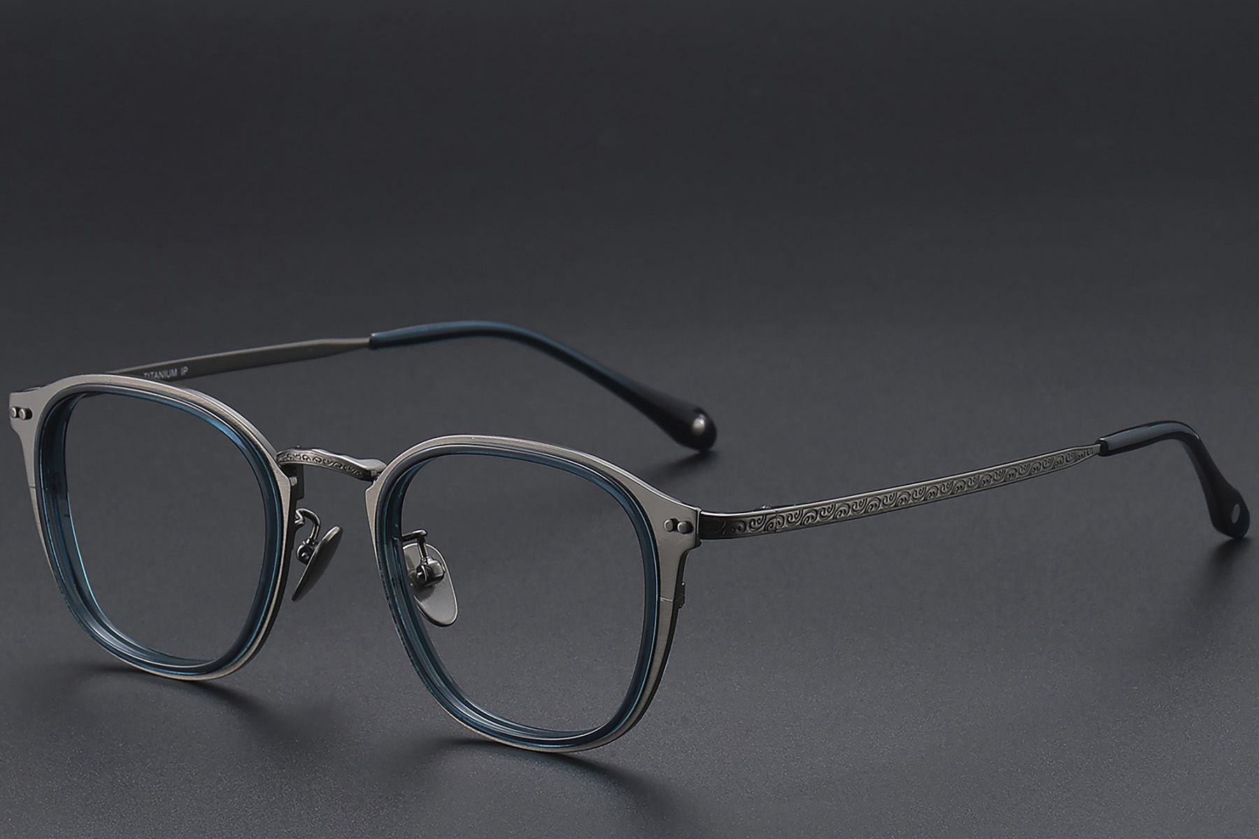Oval Blue Titanium Glasses #BS1913-0539