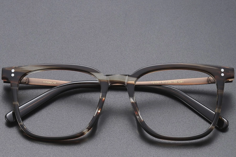 Rechteckige braune Titanbrille #BS1913-0540