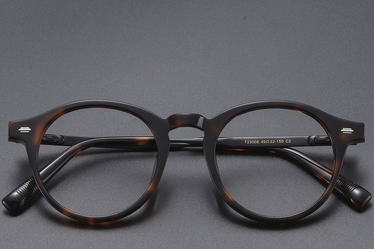Ovale titanium bril met schildpadmotief #BS1913-0555