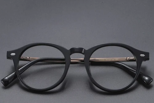 Lunettes ovales en titane noir #BS1913-0556