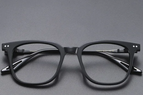 Lunettes rectangulaires en titane noir #BS1913-0561