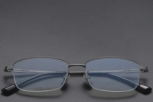 Lunettes semi-cerclées en titane gris #BS1913-0585