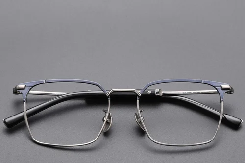 Lunettes semi-cerclées en titane bleu #BS1913-0751