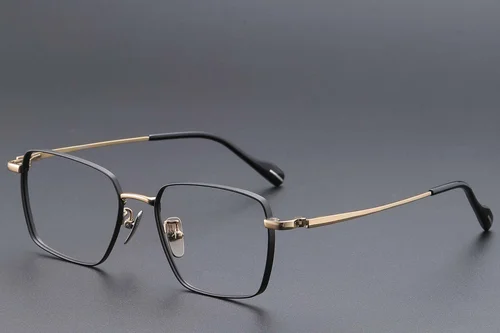 Lunettes rectangulaires en titane noir #BS1913-0824