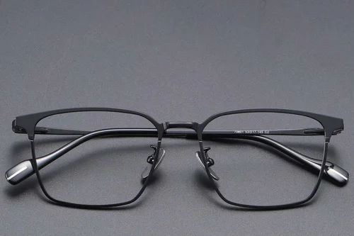 Lunettes rectangulaires en titane noir #BS1913-0866