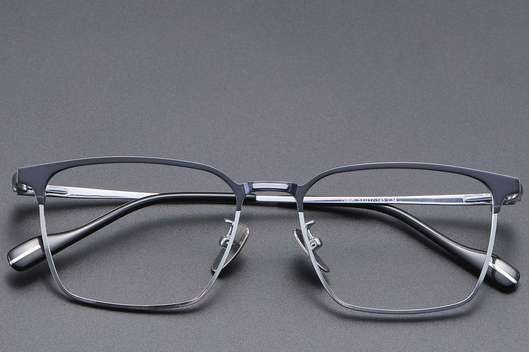 Lunettes rectangulaires en titane argenté #BS1913-0868