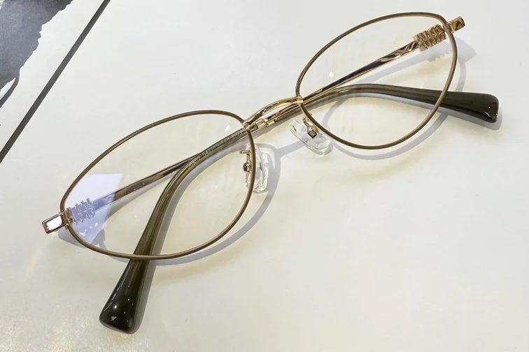 Occhiali a farfalla in metallo dorato #BS1924-0044