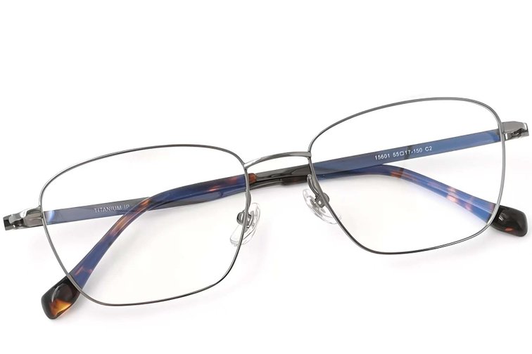 Gafas rectangulares de titanio gris #BS2419-0014