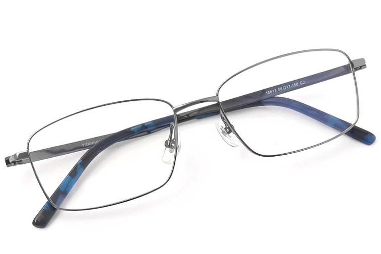 Lunettes rectangulaires en titane gris #BS2419-0052