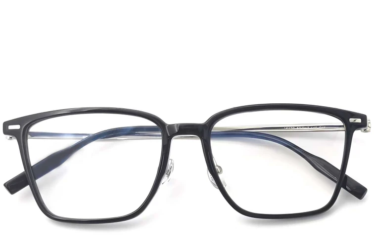 Occhiali rettangolari in titanio nero #BS2419-0148
