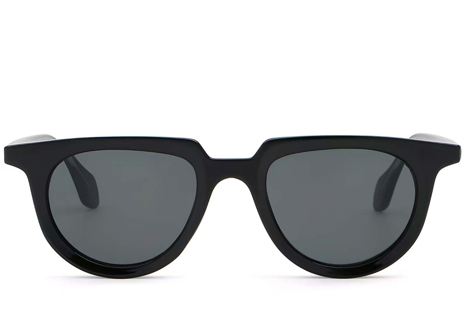 Oval Black Plastic Sunglasses #BS2503-0120