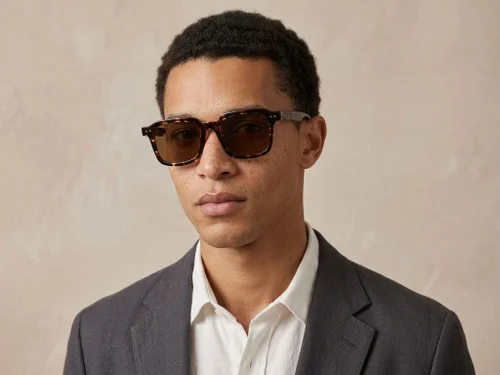 Rectangular Tortoiseshell Plastic Sunglasses #BS2503-0165