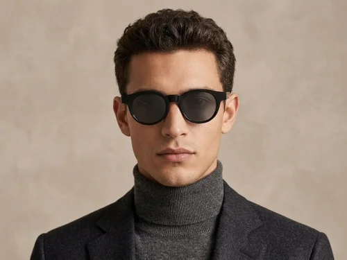 Lunettes de soleil ovales en plastique noir #BS2503-0220