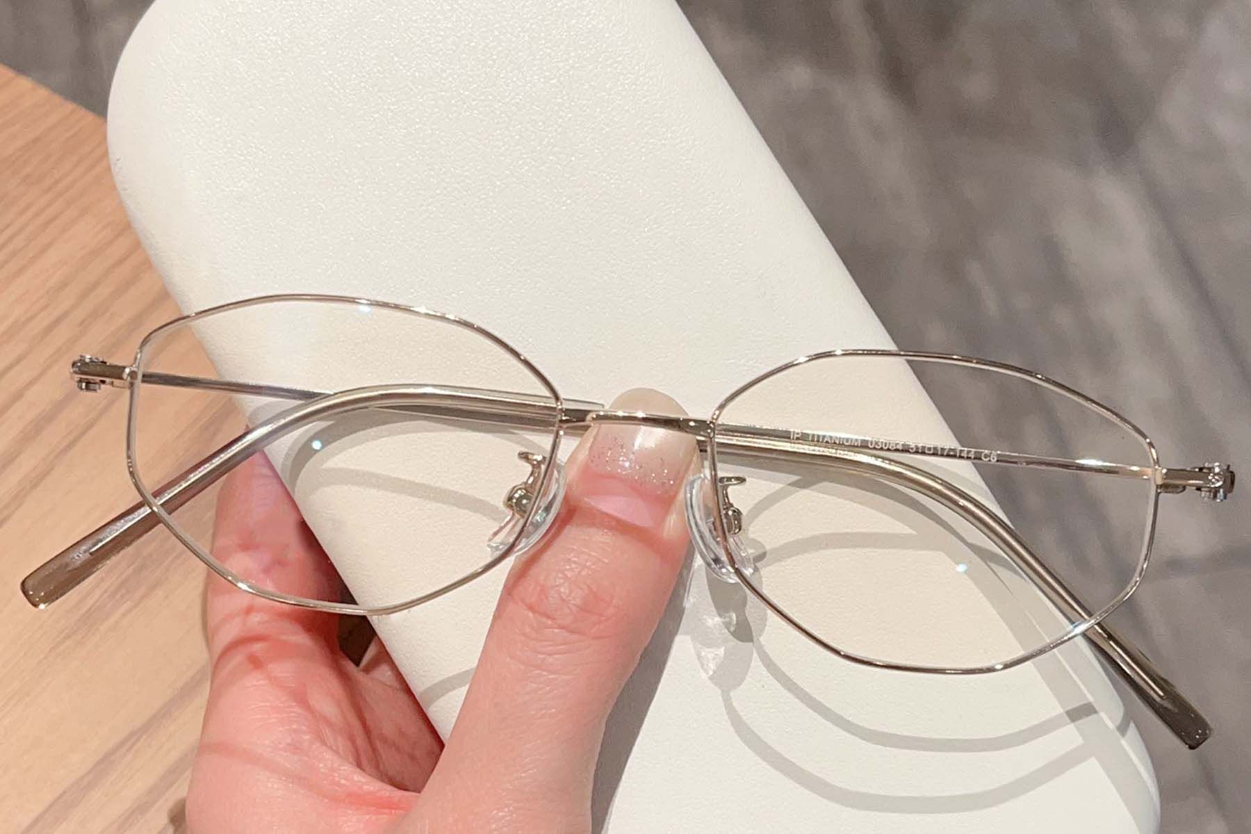 Geometric Golden Titanium Glasses #BS423-0268