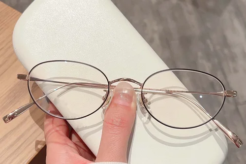 Lunettes ovales en titane noir #BS423-0321