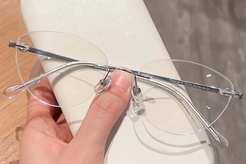 Lunettes invisibles en titane argenté #BS423-0336