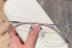 Lunettes invisibles en titane argenté #BS423-0352