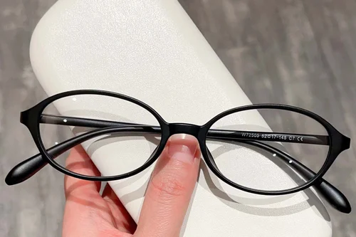 Lunettes ovales noires TR90 #BS423-0378