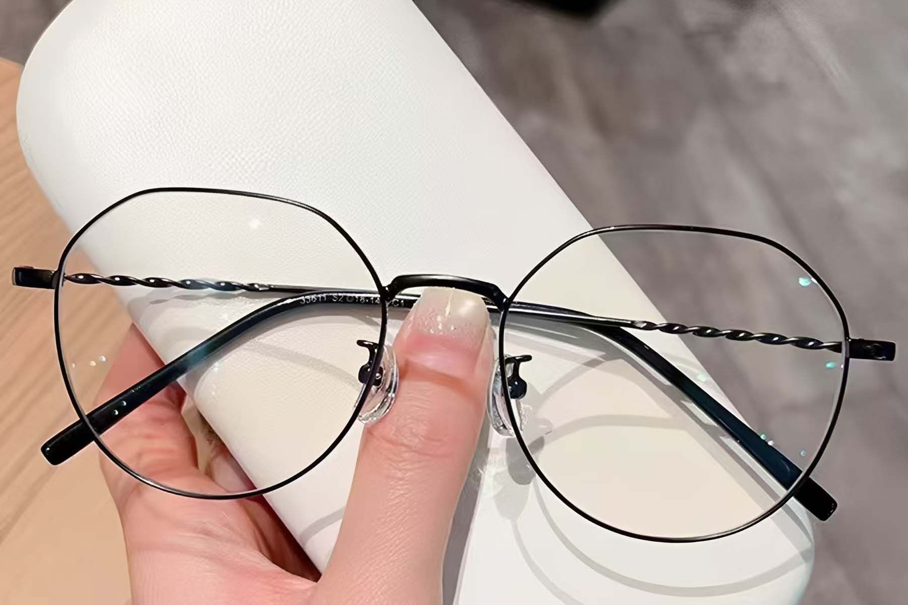 Geometric Black Metal Glasses #BS423-0470