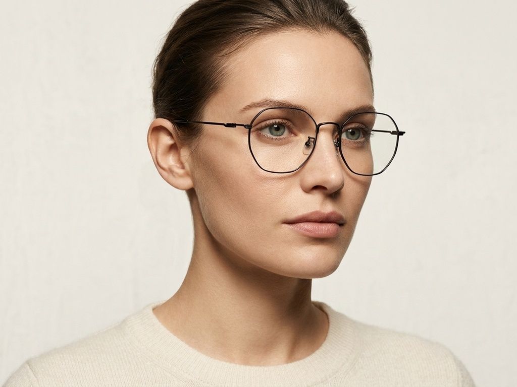 Lunettes géométriques en titane noir #BS423-0594