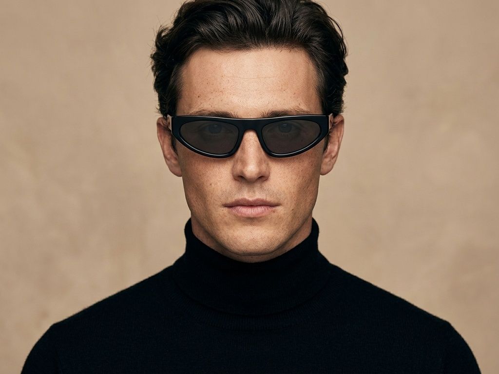 Gafas de sol de acetato negro con forma de mariposa #BS522-0279