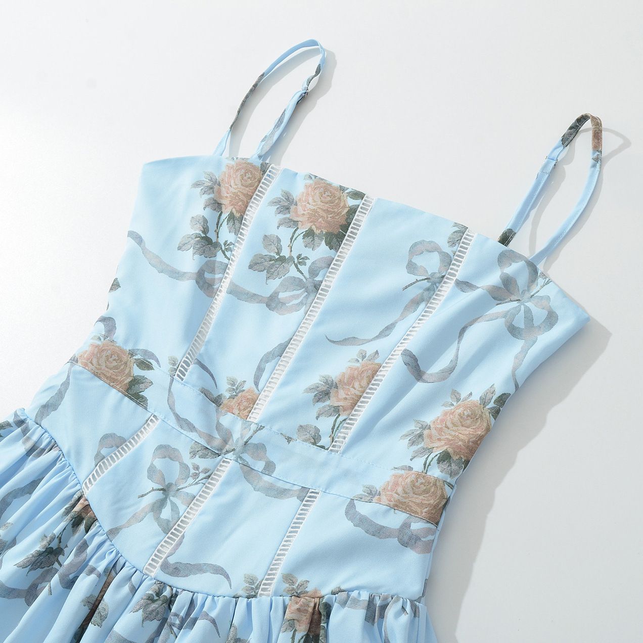 Robe midi à bordure en dentelle - Élégante et polyvalente KUN-00121