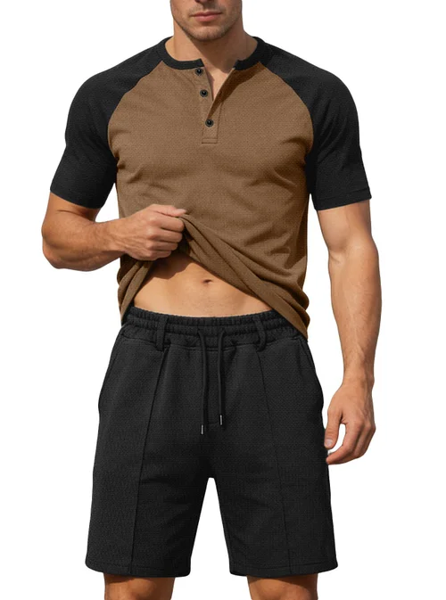 Completo da uomo composto da maglietta Henley a maniche corte e pantaloncini con blocchi di colore, abbigliamento casual da palestra NDF-00018