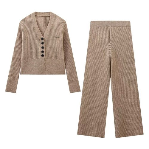 Gestreiftes Knopfset - Klassisches Outfit im europäischen Stil KUN-00001