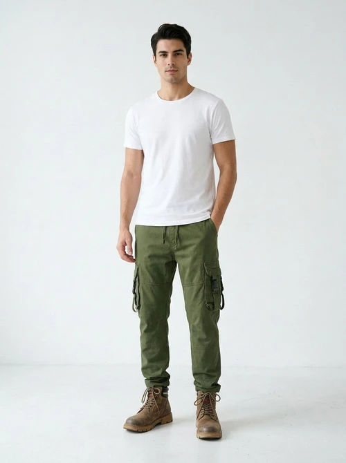 Vintage-Inspired Relaxed Fit Cuffed Men's Cargo Pants for Outdoor Casual Wear