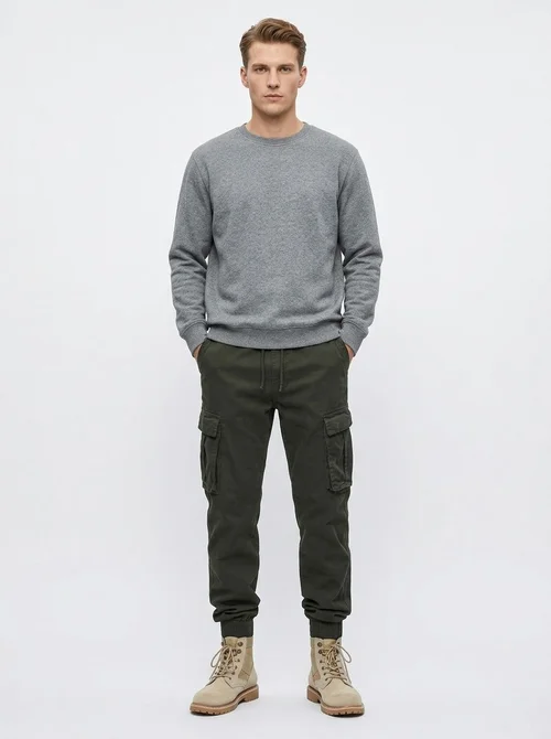 Functional Retro Stretch Fit Tapered Men's Cargo Pants for Outdoor Casual Wear