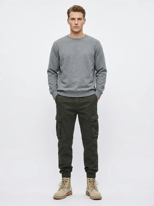 Functional Retro Stretch Fit Tapered Men's Cargo Pants for Outdoor Casual Wear