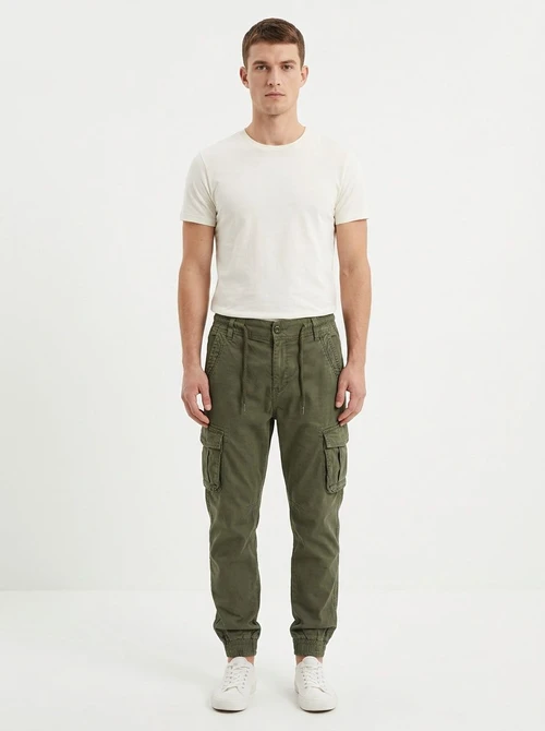 Multi-Pocket Stretch Fit Tapered Men's Cargo Pants